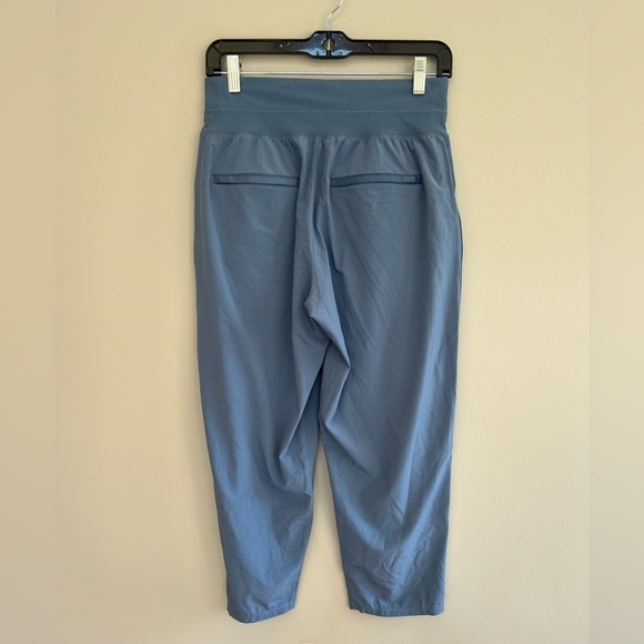 Athleta Nolita Slim Tapered Crop Pants in Periwinkle, size 10P - Picture 3 of 9